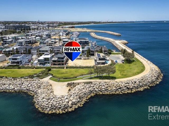 Land for sale in North Coogee, Western Australia