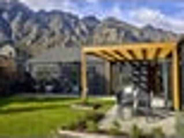 House for sale in Otakou