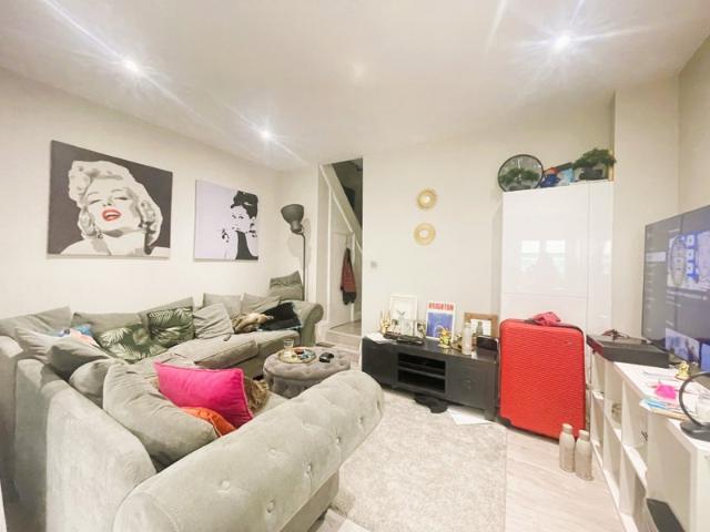Apartment for rent in West Norwood, Greater London