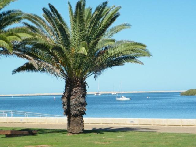 Land for sale in Carnarvon, Western Australia