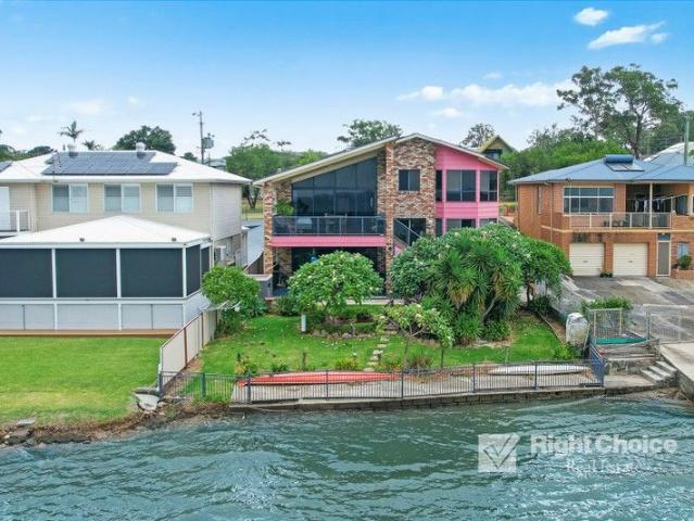 House for sale in Oak Flats Dc