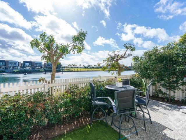 Townhouse for sale in Fernbrook, Queensland