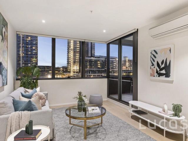 Apartment for rent in Victoria Harbour, Melbourne