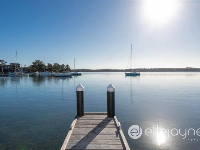 House for sale in Sunshine, City of Lake Macquarie