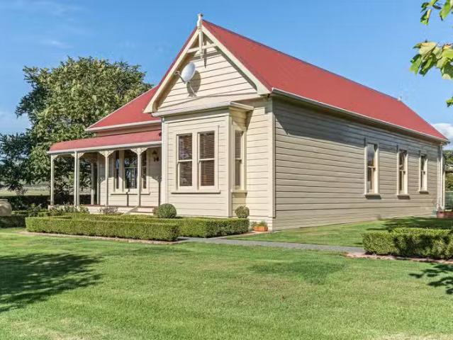 House for sale in Hillsborough, Taranaki