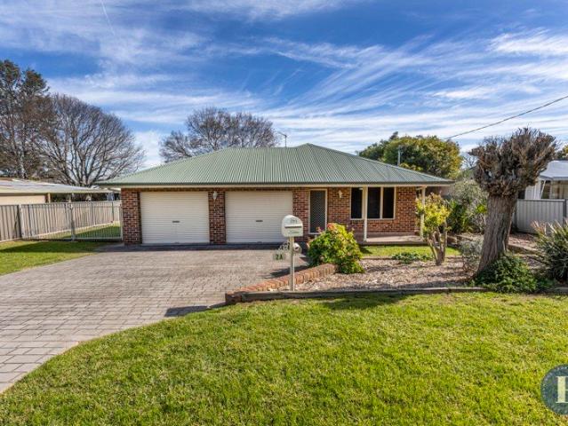 House for sale in Cowra, New South Wales
