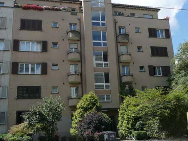 Garage mieten in Einigen, Zürich