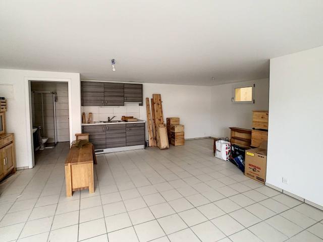 Industrie kaufen in Estavayer-le-Gibloux, Freiburg