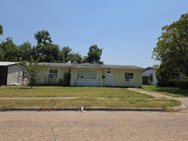 House for sale in Dallas, Texas