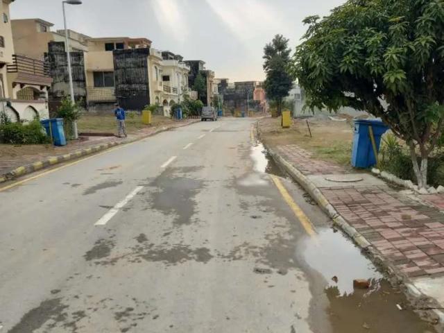 Land for sale in Islamabad