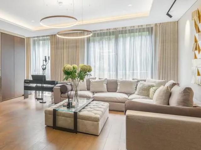 Apartment for rent in Kensington, Greater London
