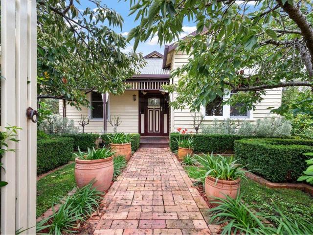 House for sale in Hamilton, Victoria