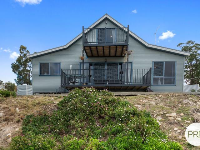 House for sale in Lachlan, Tasmania