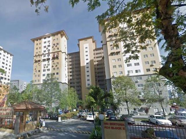 Apartment for sale in Petaling, Damansara Damai