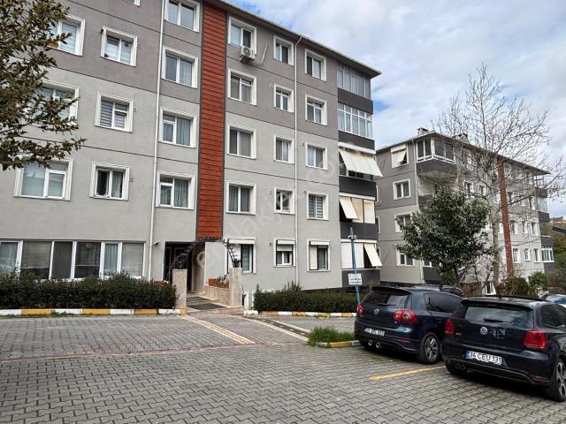 Kadiköy, İstanbul içerisinde kiralık mülk