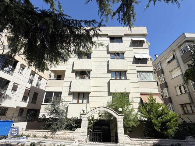 Üsküdar, İstanbul içerisinde kiralık mülk
