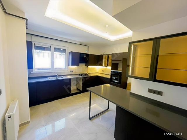 Üsküdar, İstanbul içerisinde satılık mülk