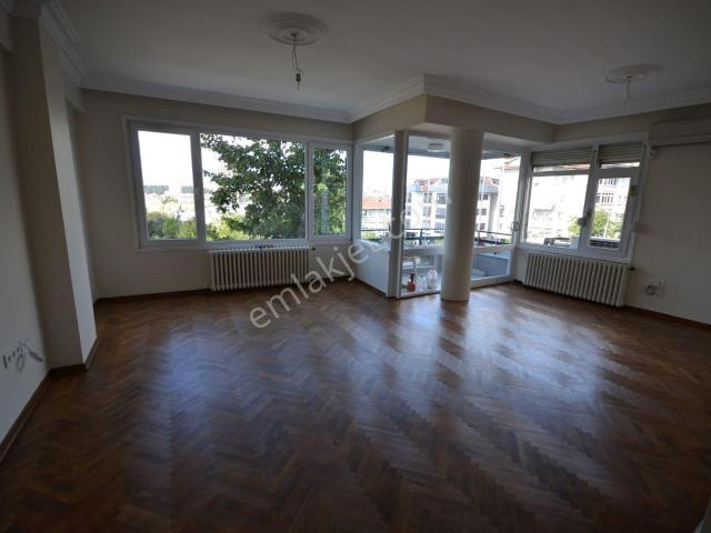 Acıbadem Mahallesi, Kadıköy içerisinde kiralık mülk