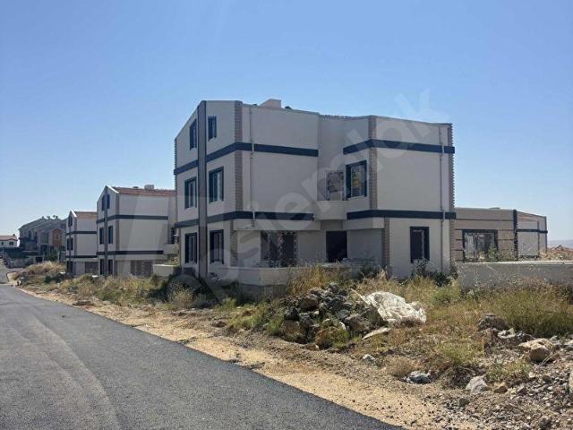 Sincan, Ankara içerisinde satılık Villa