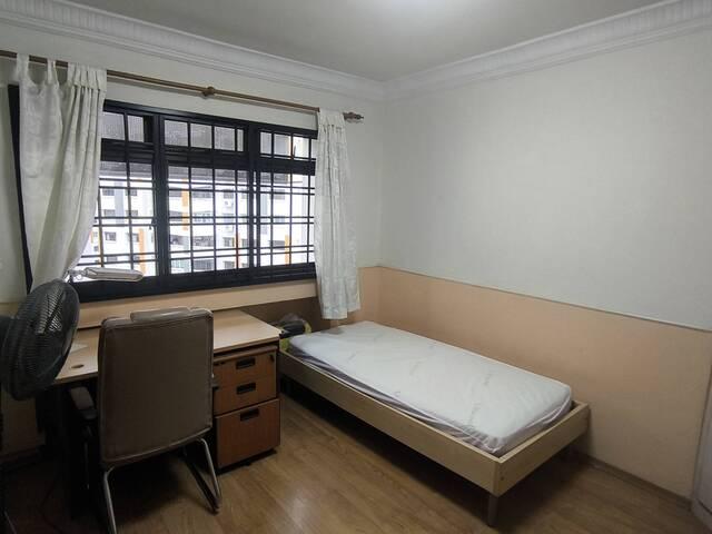 Room for rent in 05 South West