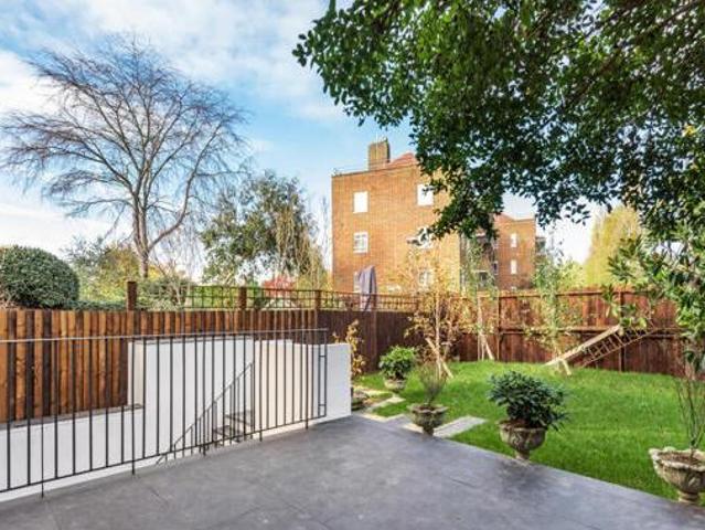 House for sale in City of London, Greater London