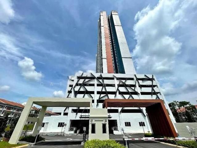 Serviced Residence for sale in Tanjong Sepat, Selangor