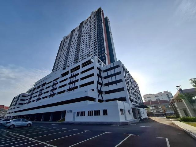 Serviced Residence for sale in Tanjong Sepat, Selangor