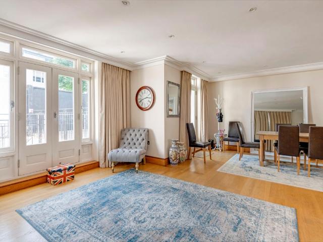 House for rent in St. John's Wood, Greater London