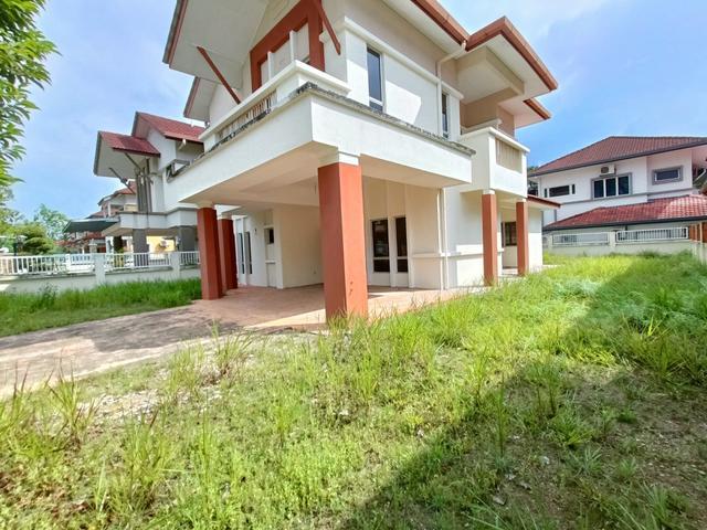Residential House for sale in Sendayan Village, Negeri Sembilan