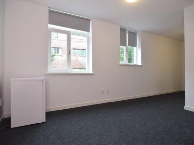 Appartement te huur in Slingerweg, Breda