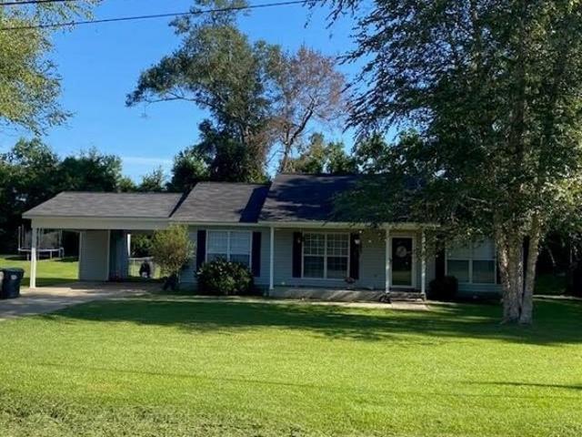House for sale in Ashford, Alabama