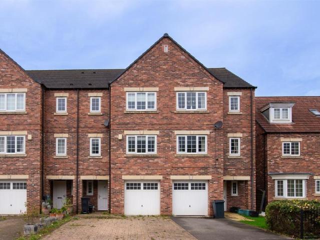 House for rent in High Field, York