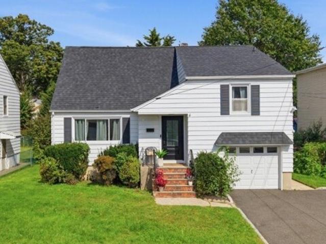 House for sale in Union, Union County