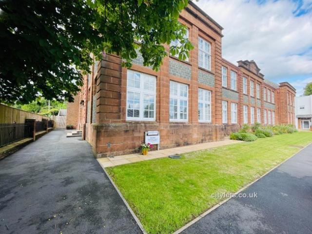 Flat for rent in Moffat