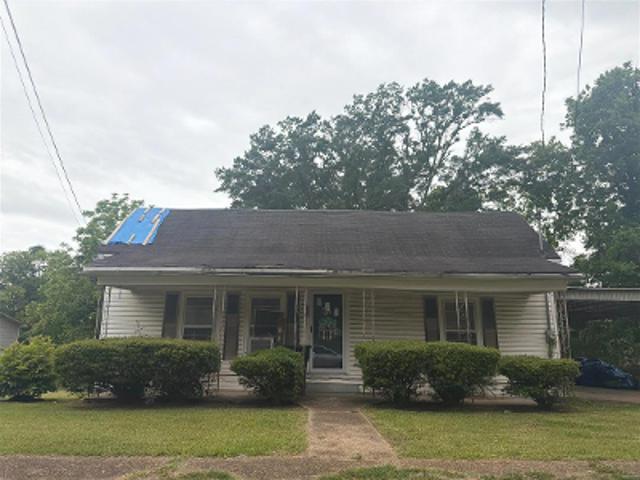 House for sale in Winona, Mississippi