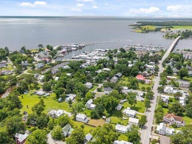 House for sale in Oriental