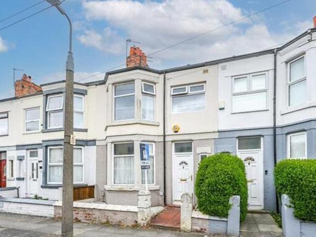 House for sale in Calderstones