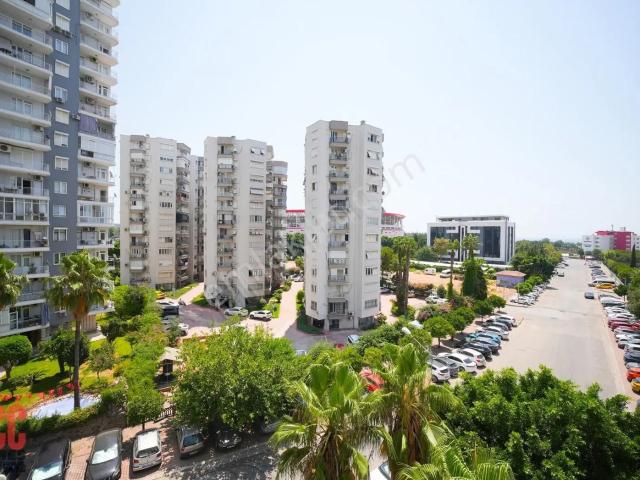 Antalya, Muratpaşa içerisinde satılık mülk