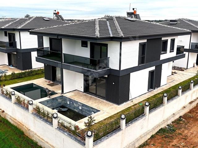 Kepez, Antalya içerisinde satılık Villa
