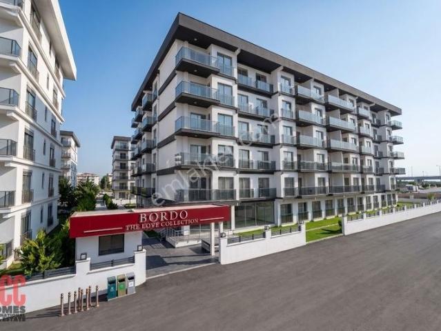 Aksu, Antalya içerisinde satılık mülk