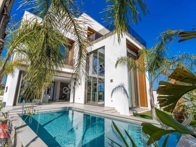 Döşemealti, Antalya içerisinde satılık Villa