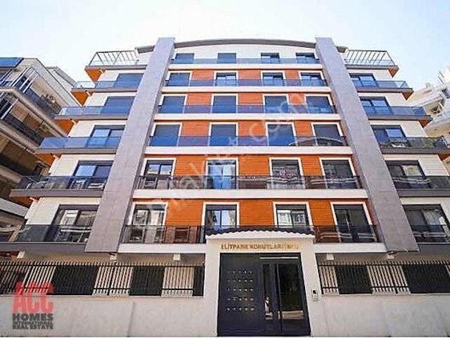 Antalya, Muratpaşa içerisinde satılık mülk