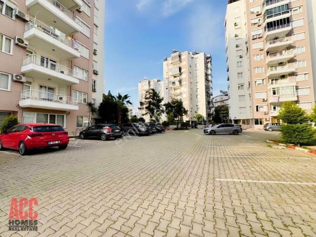 Antalya, Muratpaşa içerisinde kiralık mülk