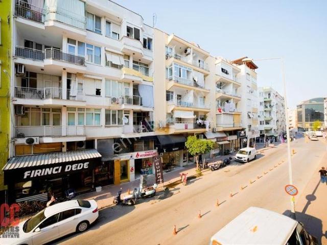 Antalya, Muratpaşa içerisinde satılık mülk