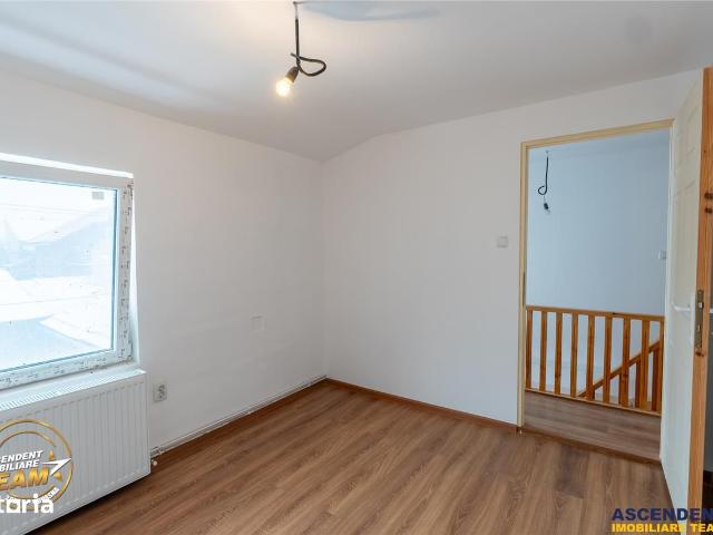 Casă vânzări în Romani