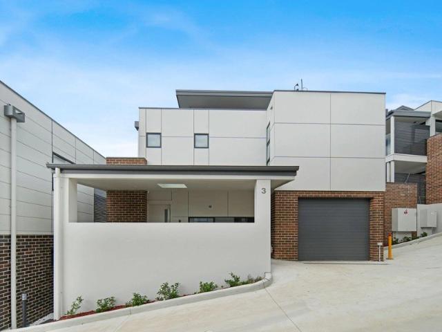 Townhouse for sale in Wollongong West, New South Wales