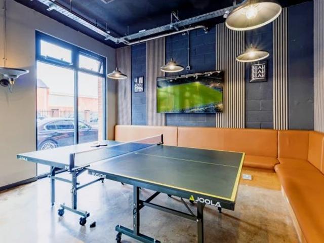 Studio for rent in Jewellery Quarter, Birmingham