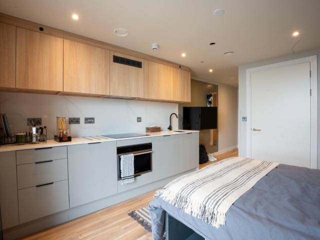 Room for rent in Brent Cross, Greater London