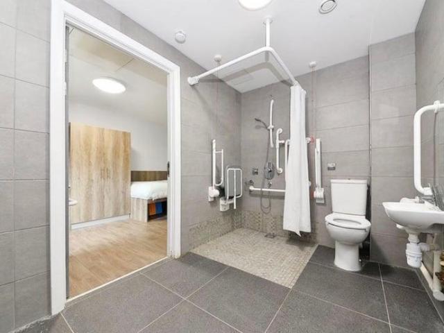 Studio for rent in Partick, Scotland