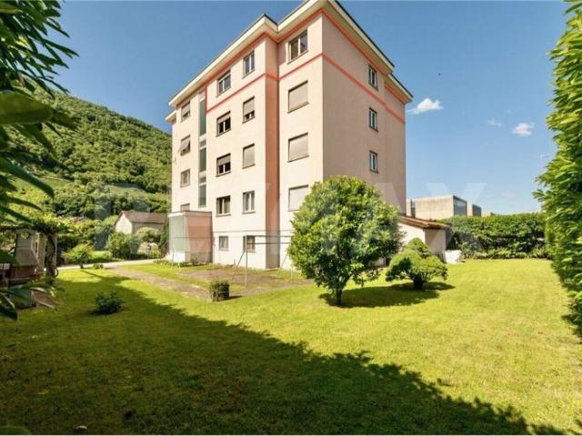 Wohnung kaufen in Gerra, Gambarogno, Tessin